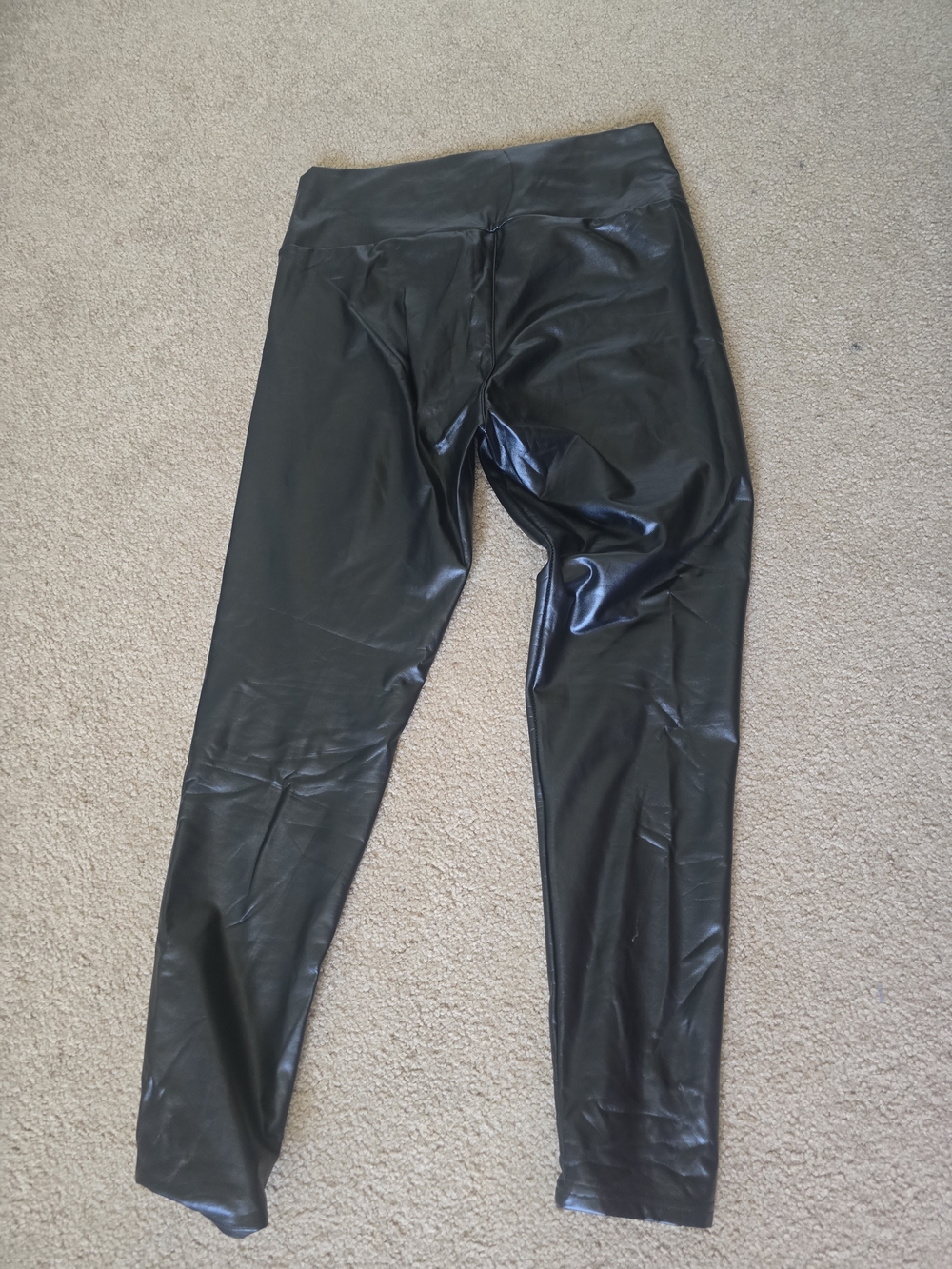Faux Leather High-Waist Leggings - Black